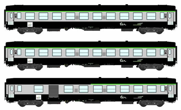 REE Modeles VB-072 - 2nd Class French 3pc Passenger Coach Set B10 Green scrubland 302